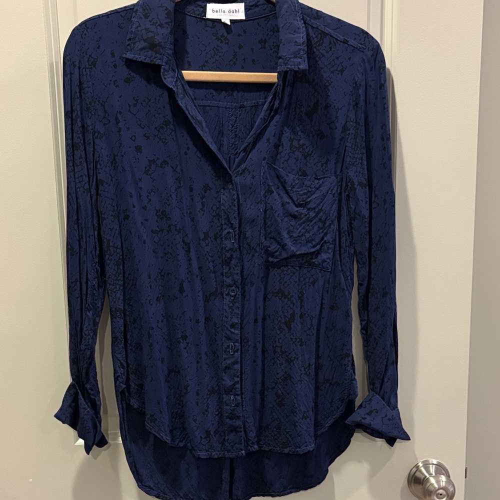 Bella Dahl Midnight/Black Blue Button-Down Shirt